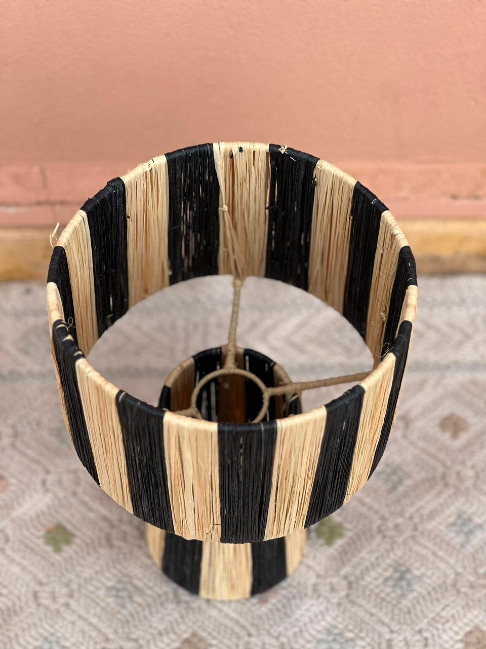 Handwoven Black Raffia Lamp – Modern Natural Table Light, Boho Rattan Accent Lamp for Stylish Home Decor