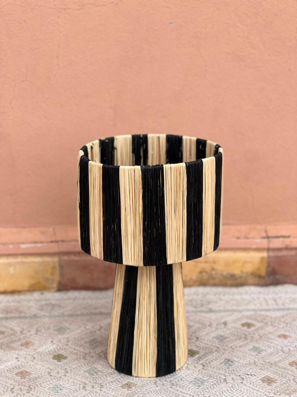 Handwoven Black Raffia Lamp – Modern Natural Table Light, Boho Rattan Accent Lamp for Stylish Home Decor