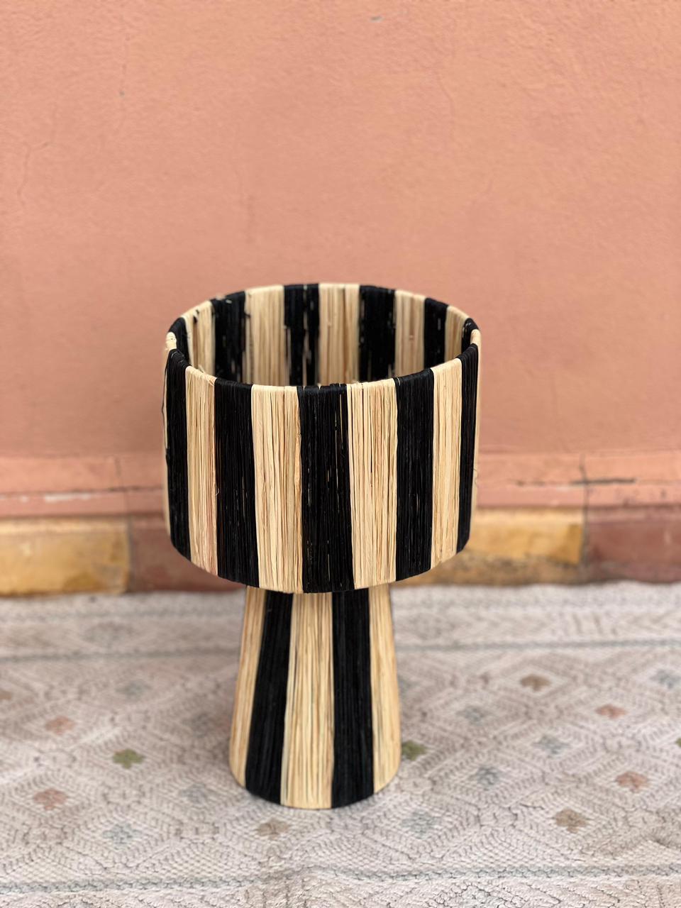 Handwoven Black Raffia Lamp – Modern Natural Table Light, Boho Rattan Accent Lamp for Stylish Home Decor