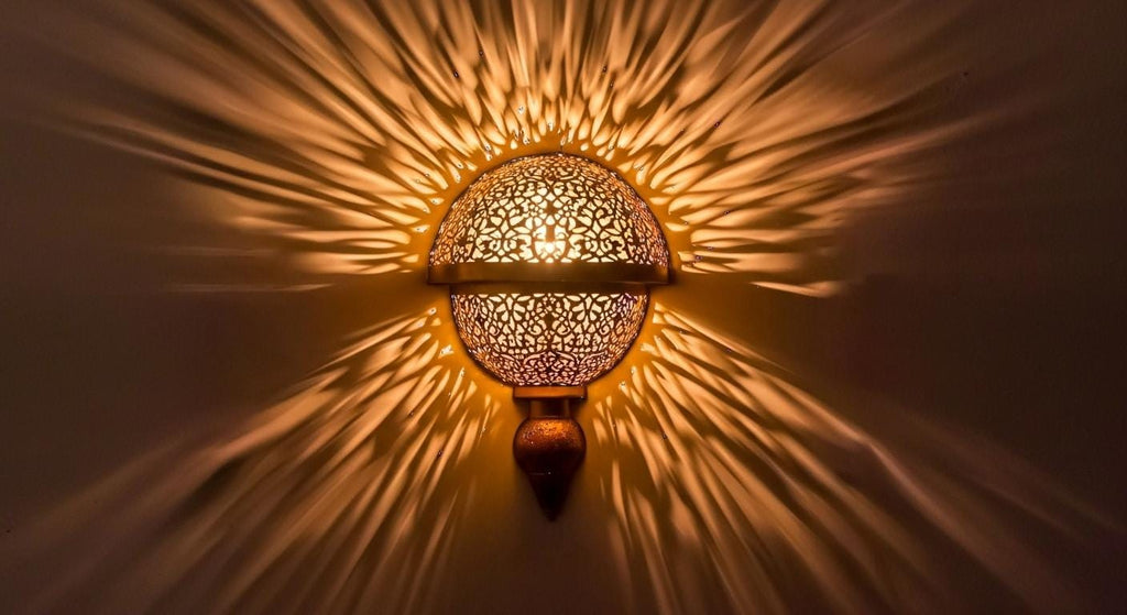 Handmade Moroccan Brass Wall Sconce , Handcrafted Wall Light Morocco lighting , brass wall lamp , Antique Morocco brass wall Light