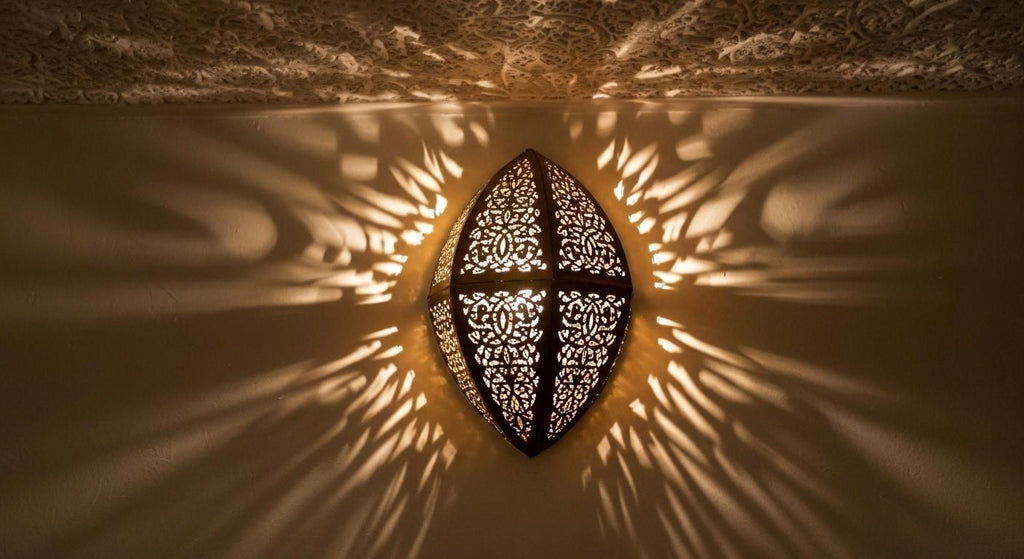 Handmade Moroccan Brass Wall Sconce: Geometric Lace Light