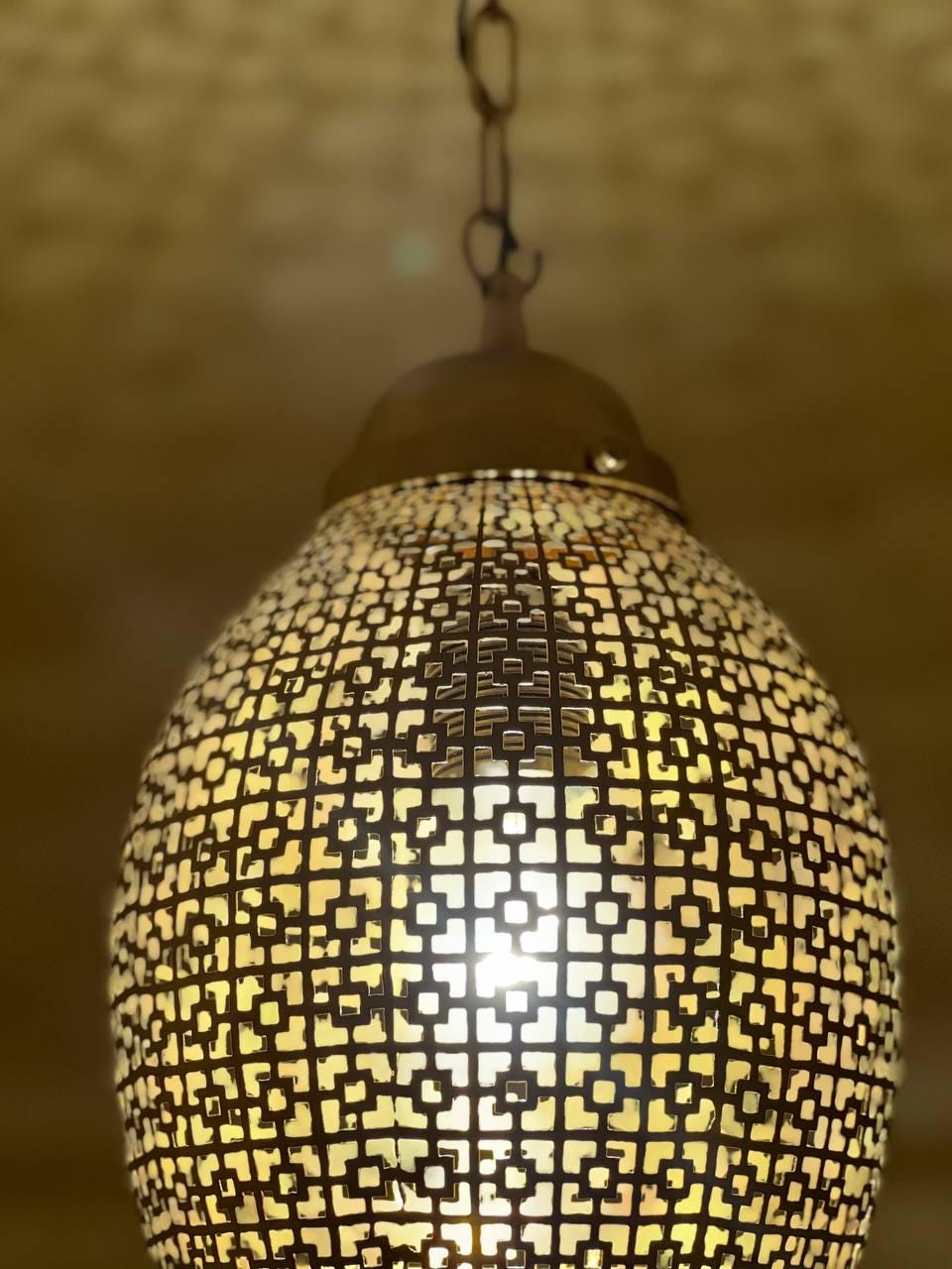 Moroccan Brass Pendant Light,Pendant light, brass pendant light, Moroccan Light Fixtures, Pendant Lighting, Simple Moroccan pendant lamp .