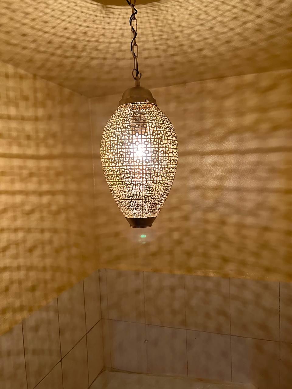 Moroccan Brass Pendant Light,Pendant light, brass pendant light, Moroccan Light Fixtures, Pendant Lighting, Simple Moroccan pendant lamp .
