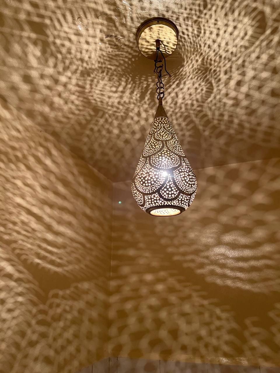 Moroccan Brass Pendant Light,Pendant light, brass pendant light, Moroccan Light Fixtures, Pendant Lighting, Simple Moroccan pendant lamp