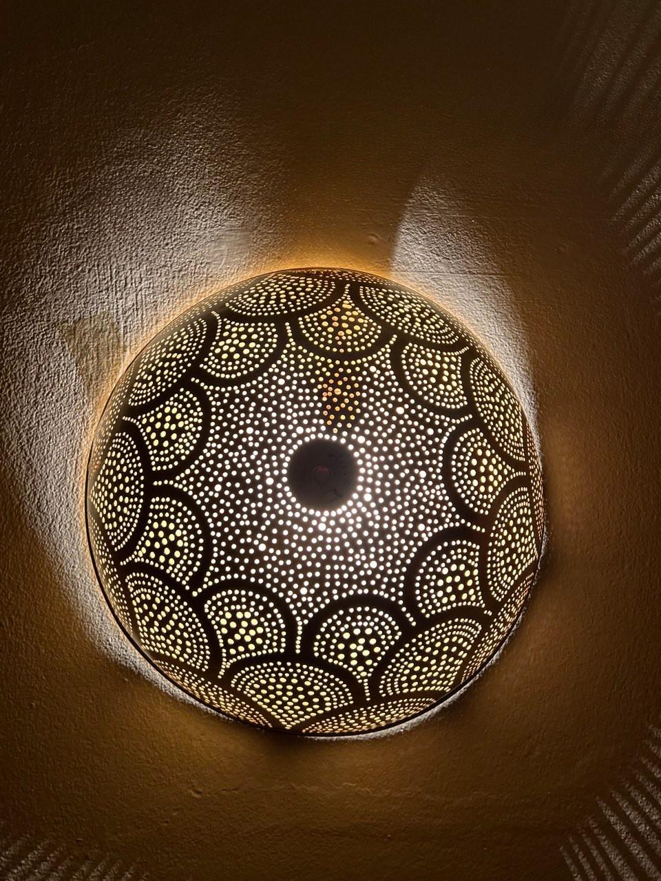 Brass Sconce Light Brass Moroccan Wall Light in Brass, Wall lights, Wall Sconces, Traditional Lighting Wall Lights in Home Decor.