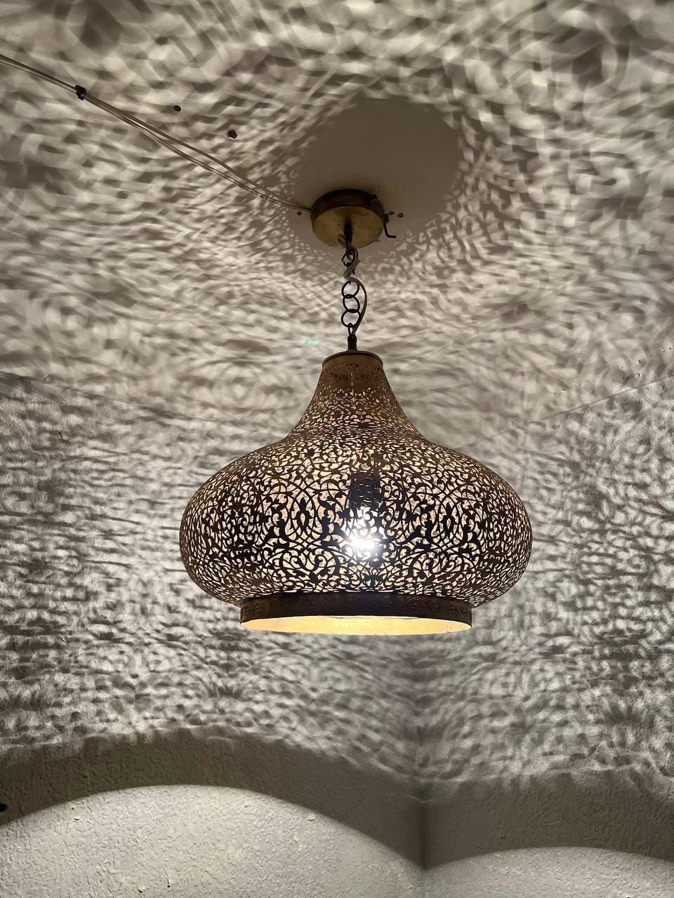 Moroccan Brass Pendant Light ,Handmade Moroccan Brass Pendant Light , Handmade Ceiling Lamp, New Home DecorMoroccan Brass Pendant Light , Ceiling Light, Moroccan pendant fixtures , Hanging Lamp , Lampshades Lighting New Home Decor Lighting