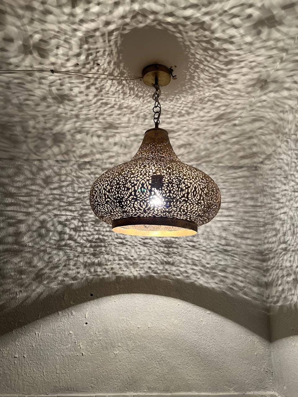 Moroccan Brass Pendant Light ,Handmade Moroccan Brass Pendant Light , Handmade Ceiling Lamp, New Home DecorMoroccan Brass Pendant Light , Ceiling Light, Moroccan pendant fixtures , Hanging Lamp , Lampshades Lighting New Home Decor Lighting