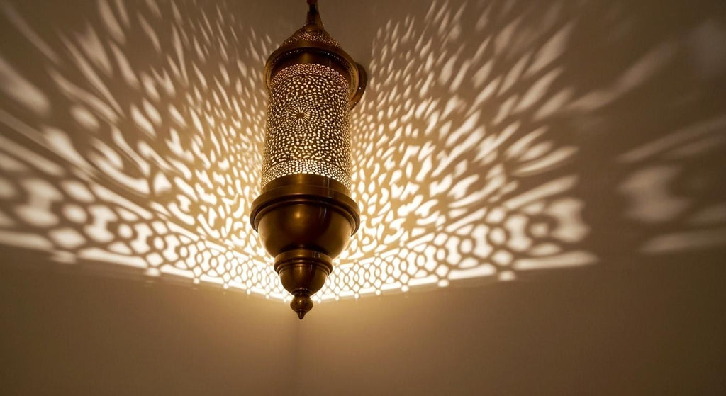 Handmade Moroccan Brass Wall Sconce | Boho Brass Wall Light Fixture | Rustic  Brass Lantern | Vintage Home Decor Lighting | Moroccan Wall