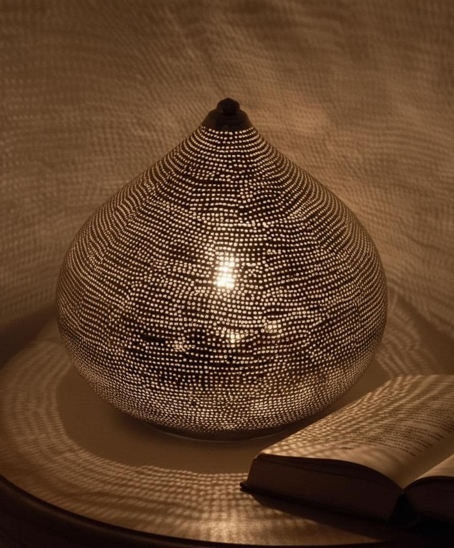 Handmade Moroccan Brass Table Lamp , Modern Small table lamp , Boho Decor Moroccan Decor , Moroccan Chandelier,brass table Light Shade