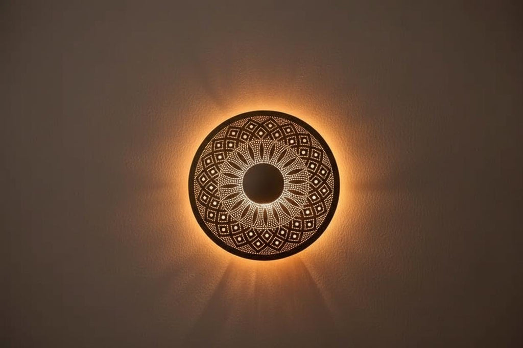 Moroccan Brass Wall Sconce , Moroccan Round Wall sconce , Floral Night Light Lampshade , Marocain Boho Light , Handcrafted Geometric Lamp