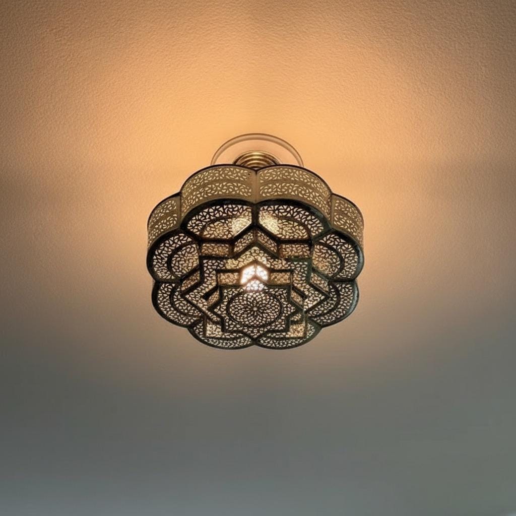 Handmade Moroccan Brass Pendant Light , Ceiling Light, Moroccan pendant fixtures, Simple Moroccan pendant lamp ,handmade chandelier