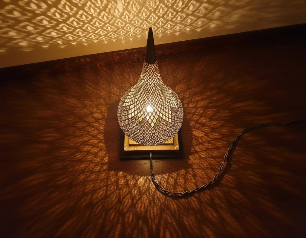 Moroccan Table Lamps  Handmade – Moroccan Brass Bedside Lamp Table – Boho Home Decor –  Moroccan night light, Handmade Gold lamp