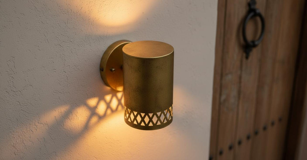 Handmade Hammered Wall Brass Light , Handcrafted Wall Sconce ,Copper Wall Sconce ,  Rustic Outdoor Cylinder Light , Handmade Wall Light ,