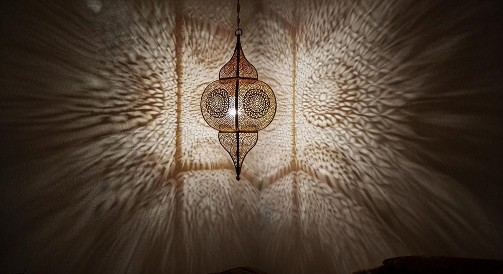 Handcrafted Moroccan brass pendant light , Handmade Hanging Lamp , Pendant Brass Light , Pendant Lighting ,Moroccan Light Fixtures