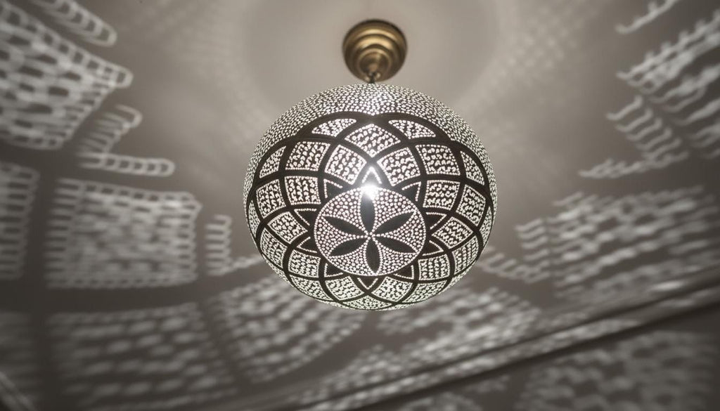 Moroccan Brass Pendant – Handmade Brass Hanging Lamp, Boho Ceiling Light Fixture, Artisan Moroccan Chandelier, Vintage Brass Home Decor