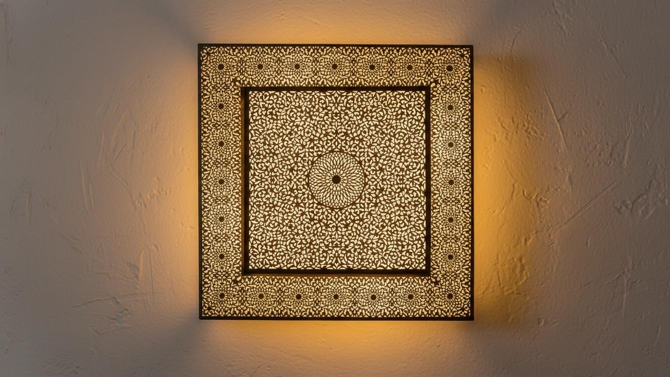 Handmade Moroccan Brass Wall Sconce , Unique Moroccan Copper Light Fixture, Morocco Light, Traditional Artisan Home Decor